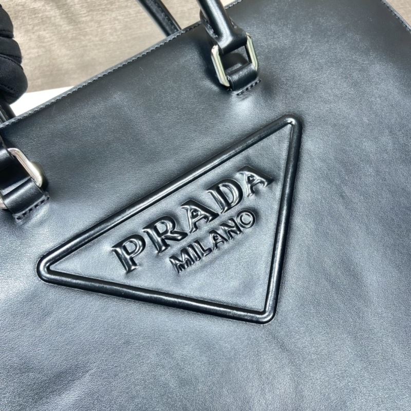 Pra*a tote bags